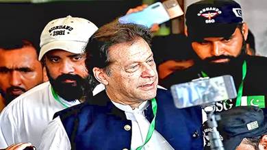 باكستان.. المحكمة العليا تقرر الإفراج بكفالة عن رئيس الوزراء السابق عمران خان